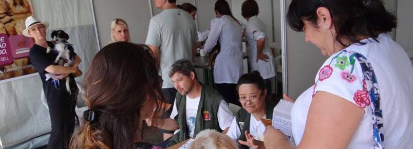 450 animais foram atendidos durante inauguração do Parque Guairacá