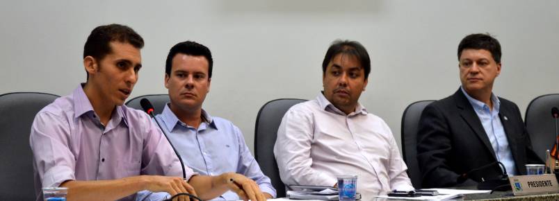 Reunião Pública debateu o resgate e a criação de conselho municipal de proteção e defesa animal em Botucatu