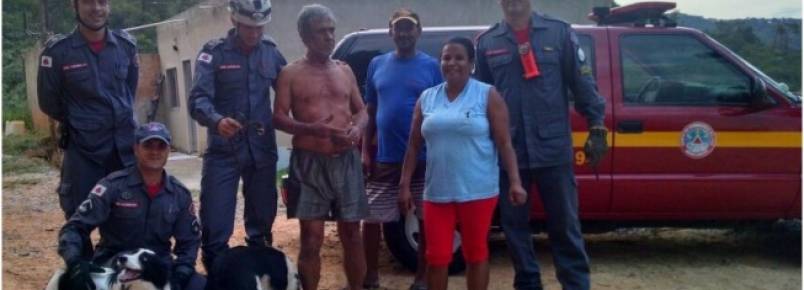 Ces do Corpo de Bombeiros salvam idoso em mata de Ribeiro das Neves