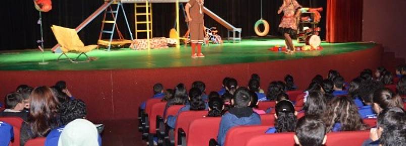 Teatro ensina sobre Guarda Responsável dos animais