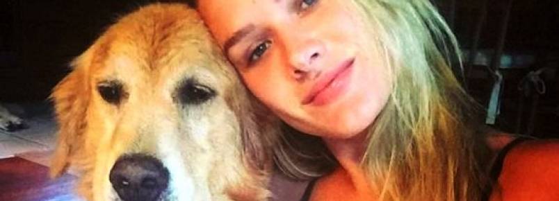 Fiorella Mattheis sofre com saudade dos cães