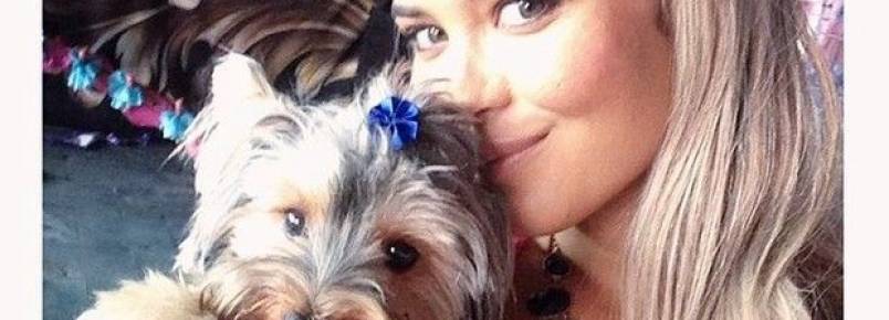 Geisy posa com cachorrinho: Mamãe ama demais